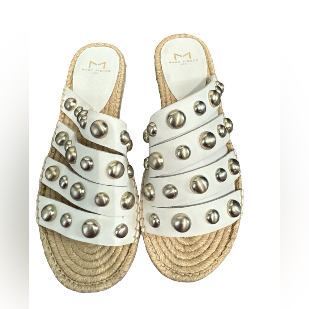 Like New! Marc Fisher Ltd Brandie Espadrille White Studded Sandals Sz. 9M